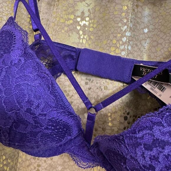 Victorias Secret Royal Purple Very Sexy Bombshell Push Up Plunge Bra 32D NWT - Picture 5 of 9